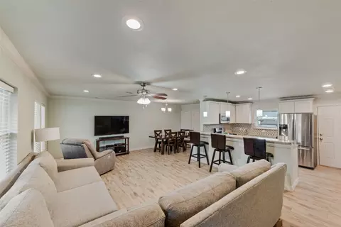 1910 Lucille Dr, Mesquite, TX 75149