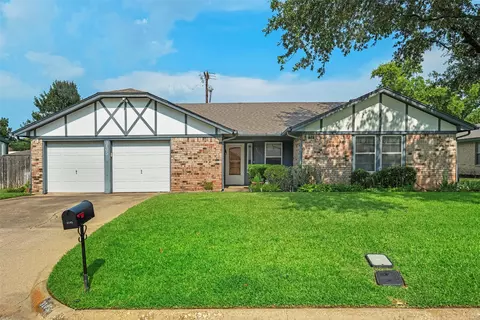 3105 Steeplechase Trl, Arlington, TX 76016