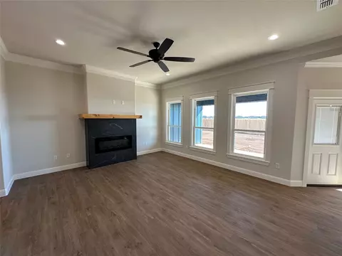 143 Blackhawk Rd, Abilene, TX 79602 photo 4