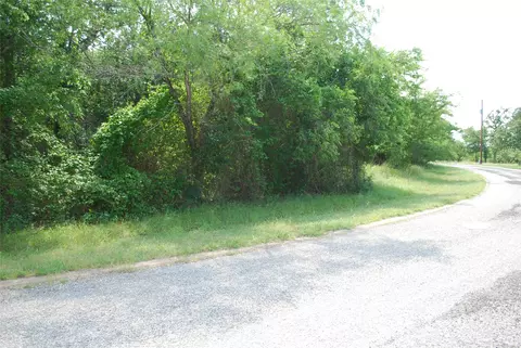 27183 Whispering Meadow Dr, Whitney, TX 76692