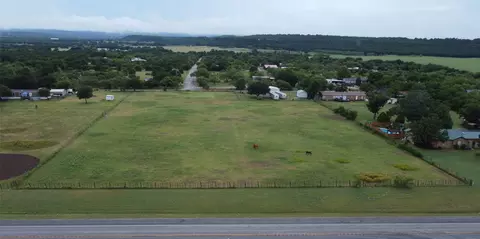 640 N Keller Rd, Mineral Wells, TX 76067