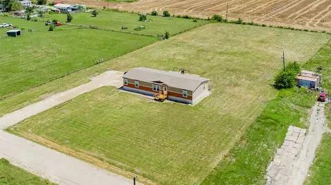 8938 Private Road 3842, Quinlan, TX 75474