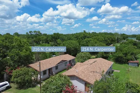 216 N Carpenter St #A/B, Mart, TX 76664