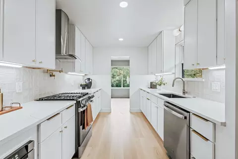 Kitchen - 1425 Mapleton Dr, Dallas, TX 75228 photo 1 of 4
