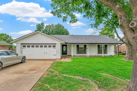 6310 Anandale Dr, Bossier City, LA 71112