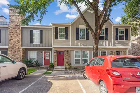 51 Abbey Rd, Euless, TX 76039