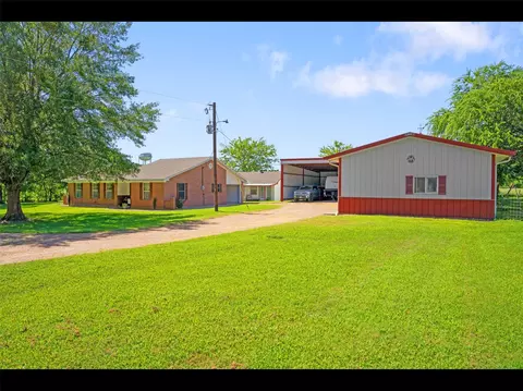 1776 Fm 515, Emory, TX 75440