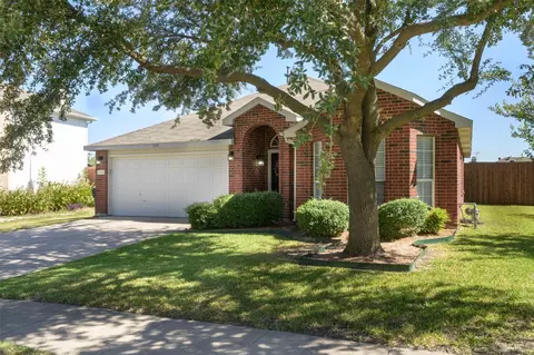 1117 Regal Dr, Garland, TX 75040
