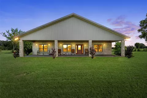 304 Lcr 424, Groesbeck, TX 76642