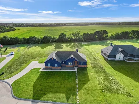 5223 Fox Trot Ln, Caddo Mills, TX 75135