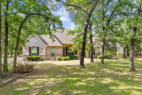 161 Overton Ridge Cir, Weatherford, TX 76088