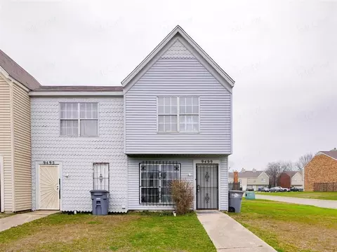 9499 Olde Village Ct, Dallas, TX 75227