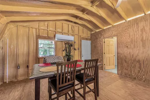 Dining - 212 Mapuana, Sadler, TX 76264 photo 2 of 2