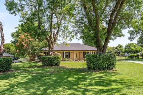 849 Twin Oaks Dr, Wylie, TX 75098