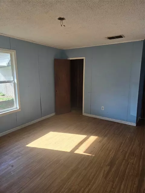 164 Broken Arrow, Comanche, TX 76442 photo 16