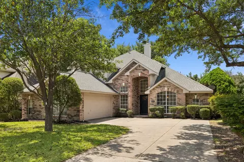 2711 Sunny Mdws, Arlington, TX 76016