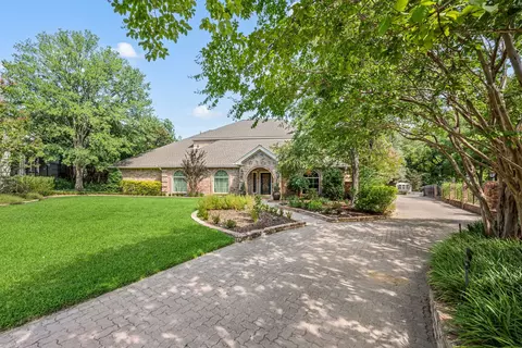 4106 Wood Creek Ct, Colleyville, TX 76034