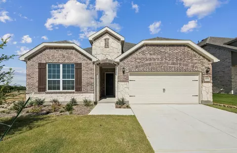 3033 Tophill Dr, Celina, TX 75009