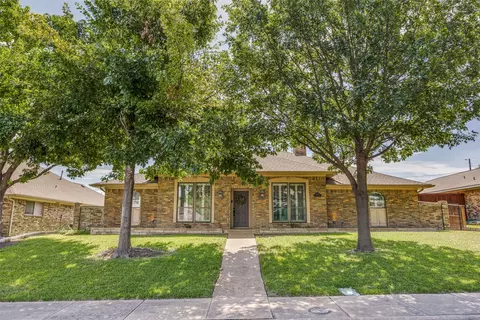 9206 Dove Meadow Dr, Dallas, TX 75243