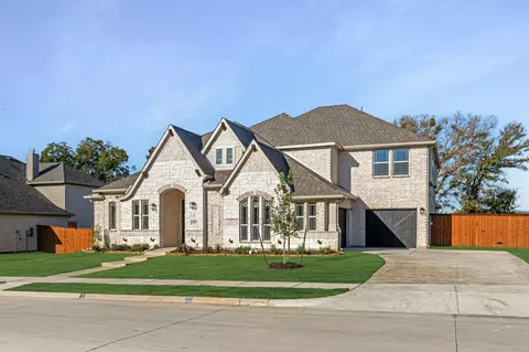 805 Devon Dr, Midlothian, TX 76065 photo 2