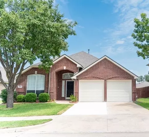 7012 Hillshire Ln, Sachse, TX 75048