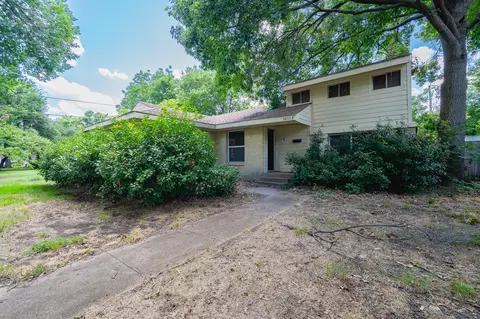 10115 Northlake Dr, Dallas, TX 75218
