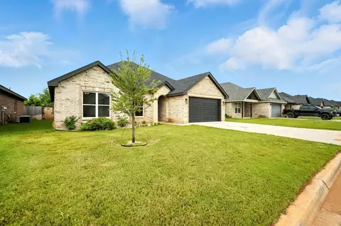 261 Gatling St, Tuscola, TX 79562