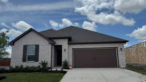 509 Pickett Creek Dr, Hudson Oaks, TX 76087