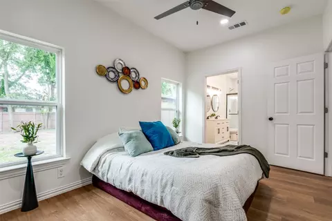 Bedroom - 708 E Brin St, Terrell, TX 75160 photo 2 of 5