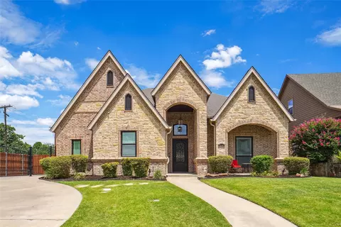 3240 Evan Dr, Hurst, TX 76054