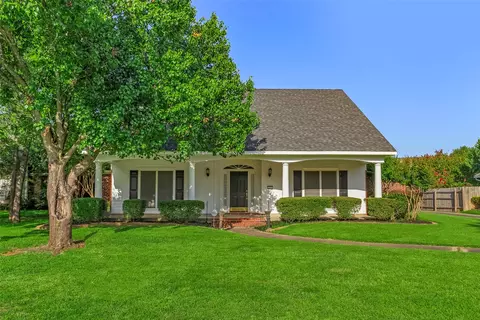 206 Hampton Ct, Bossier City, LA 71111