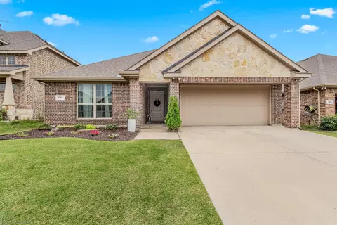 732 Jamestown Ln, Royse City, TX 75189