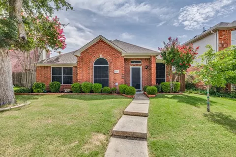 817 Parkview Cir, Allen, TX 75002
