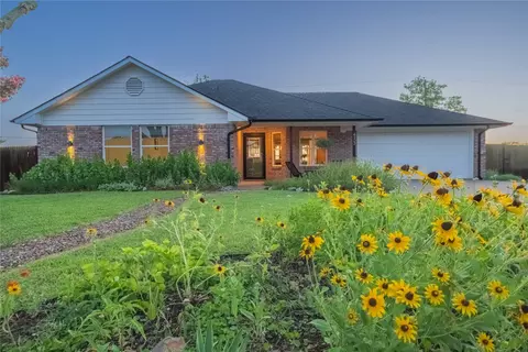 473 N Sierra Trl, Pilot Point, TX 76258
