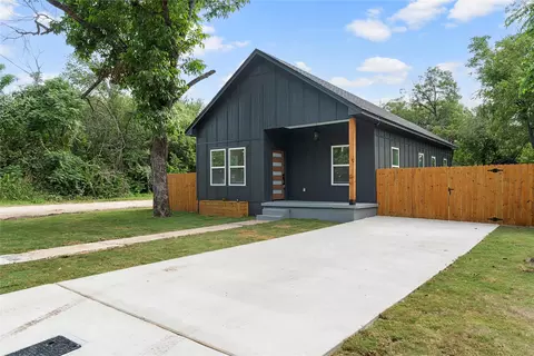 513 Maxfield St, Bellmead, TX 76705