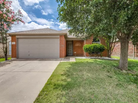 1213 Round Pen Run, Haslet, TX 76052