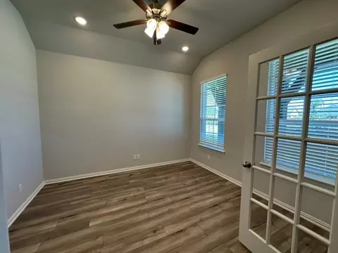 1252 Colca Dr, Springtown, TX 76082 photo 2