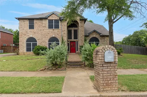 7800 Calvert Ln, North Richland Hills, TX 76182