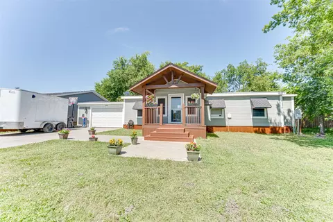 166 Wooded Creek Ln, Farmersville, TX 75442