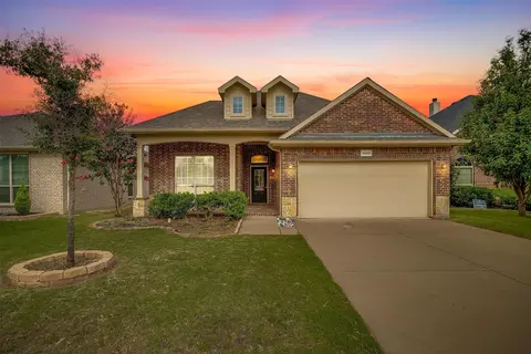 1065 Jodie Dr, Weatherford, TX 76087