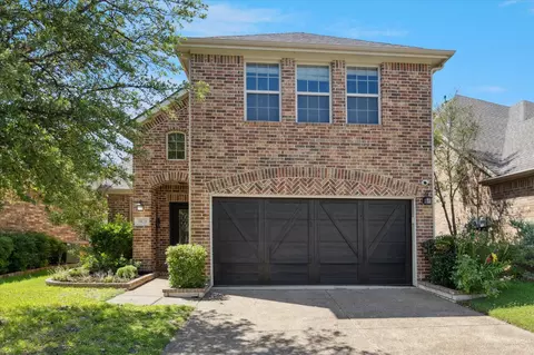 3020 Hereford Dr, Lewisville, TX 75056