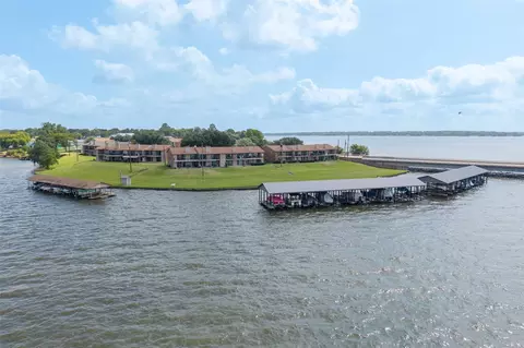 849 S Gun Barrel Ln #A1, Gun Barrel City, TX 75156