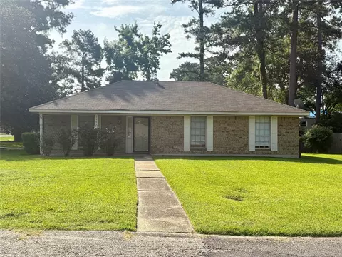 9401 Pitch Pine Dr, Shreveport, LA 71118