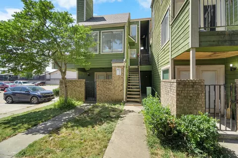 9807 Walnut St #205, Dallas, TX 75243