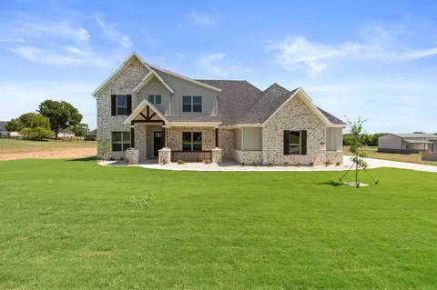 451 Solo Ridge Dr, Waxahachie, TX 75167