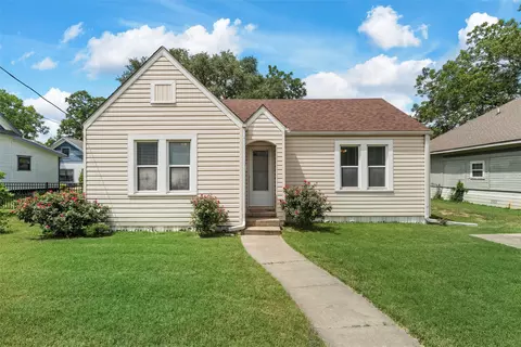 306 W Virginia St, West, TX 76691