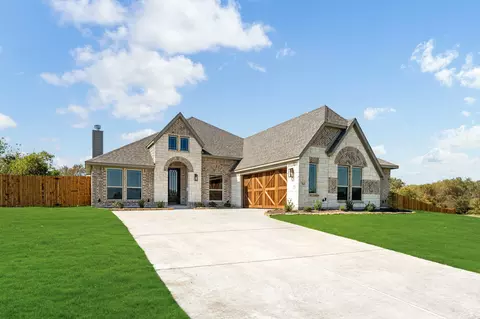 763 Crystal Lake Ln, Red Oak, TX 75154