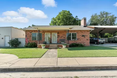 1111 W 8th St, Cisco, TX 76437