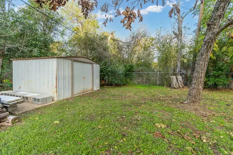 Exterior - 3300 Adeline Dr, Waco, TX 76708 photo 2 of 4