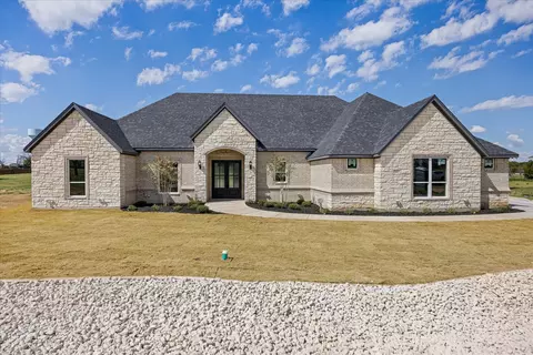 2117 Middlewood Cir, Granbury, TX 76049